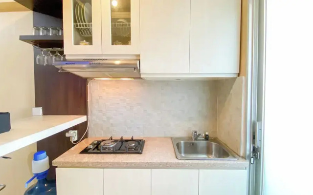 Warm And Homey 2Br At Green Bay Pluit Apartment