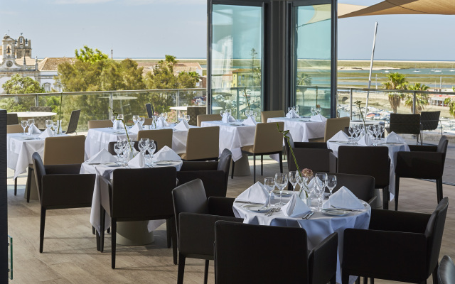 Occidental Faro Hotel