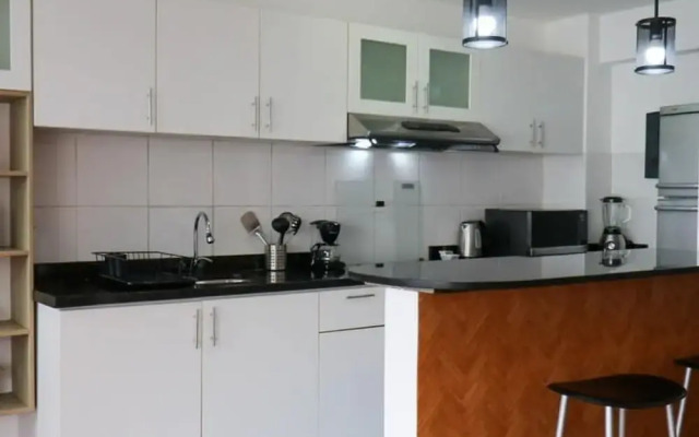 w Trendy 2BR in the Heart of Miraflores