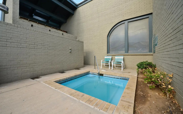 Americas Best Value Inn & Suites Extended Stay Tulsa