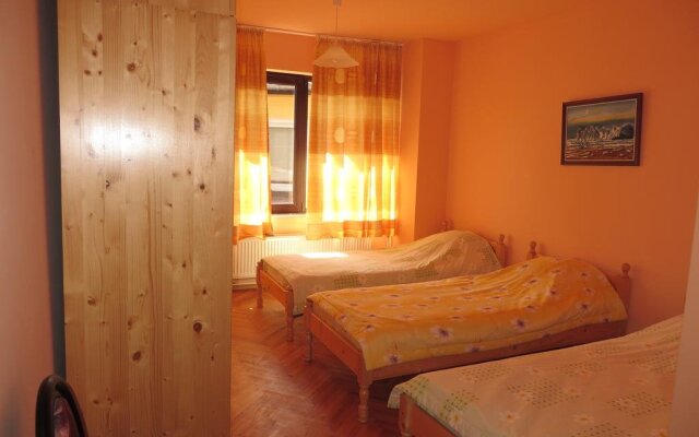 Daskalov Guest House