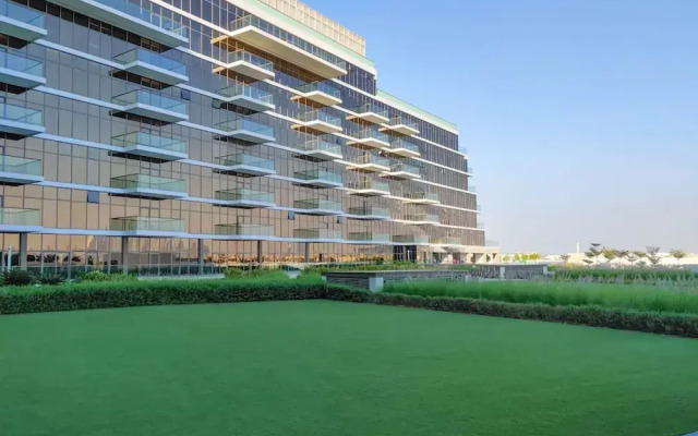 Pvt Beach The8 in Dubai
