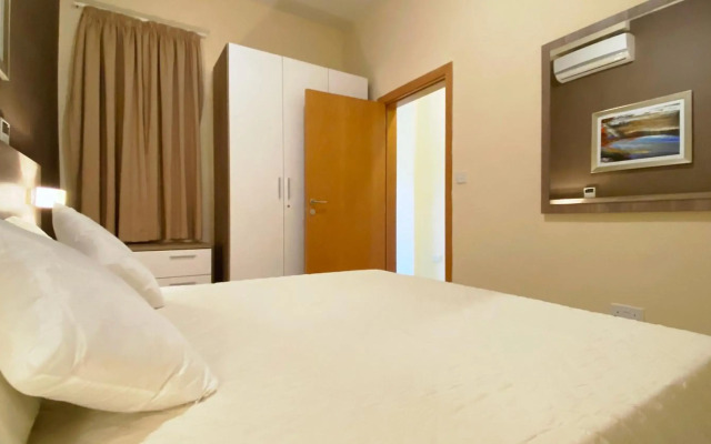 Vista Point - Cast Renting