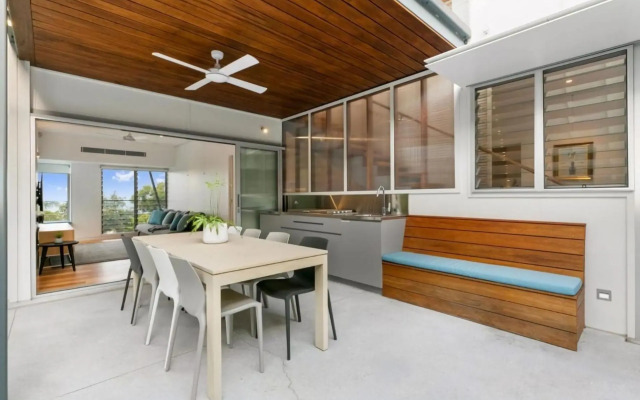 Seaview Tce Spectacular Home with Stunning Ocean and Headland Views