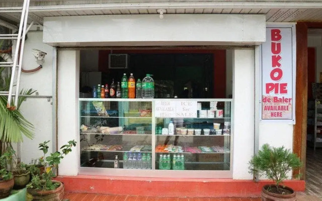 Jennifer's Inn Baler