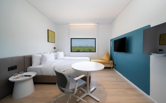 GO Hotel Sriracha at Central Si Racha