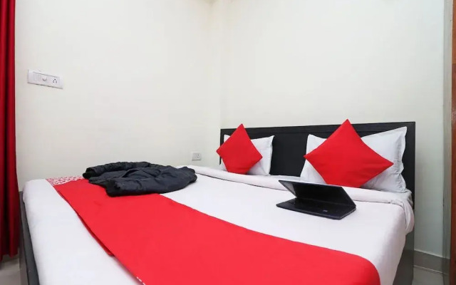 OYO 14124 Home 1Bhk Apartment