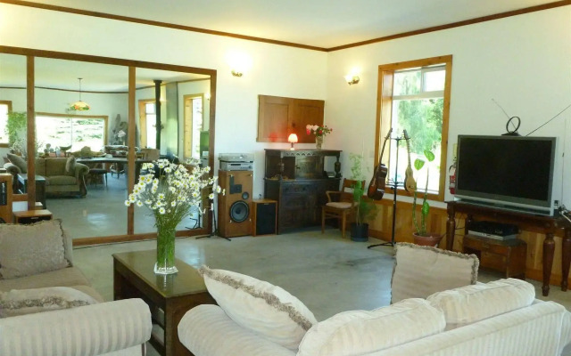 Harrison Hammond House Farmstay