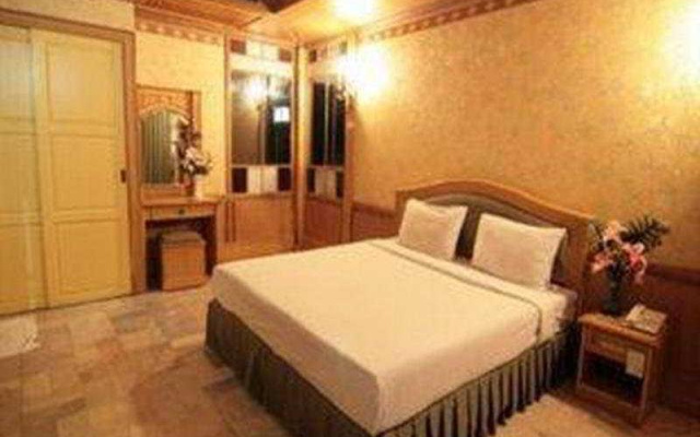13 Coins Resort Bang Na