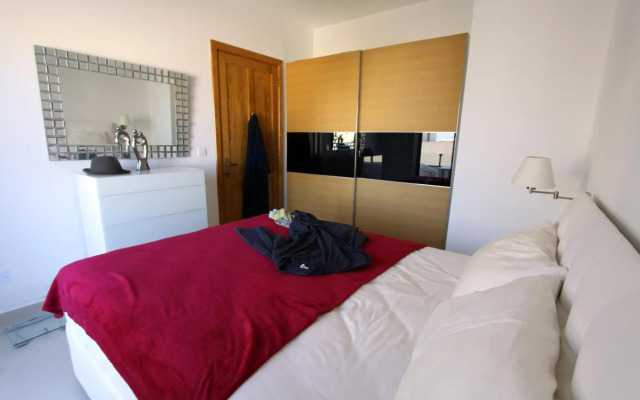 Marble Arch Home