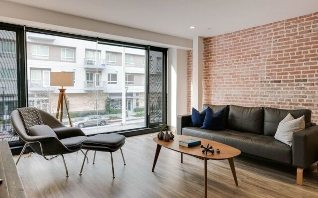 Hip & Urban Loft 1-Bedroom DTLA