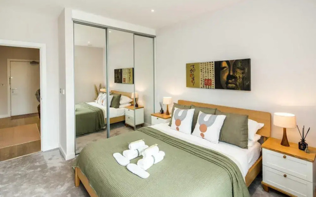 16 Minutes Walk To London Eye/shard View & Balcony