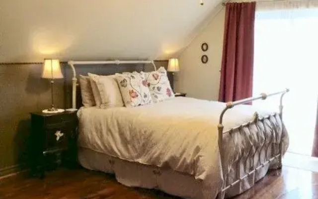 Les Caprices De Victoria