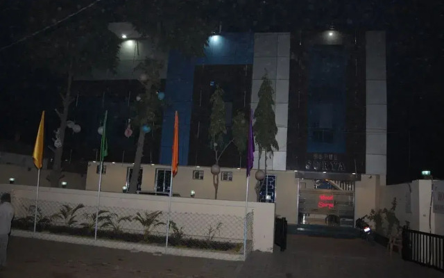 Hotel Surya