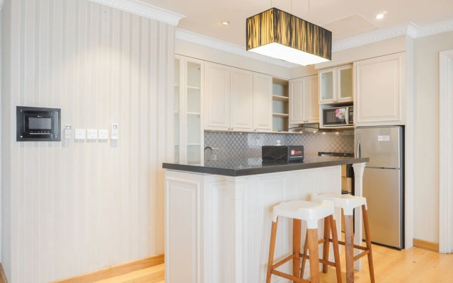 Elegant And Comfy 1Br At Ascott Thamrin Apartment