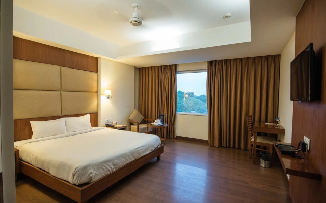 L N Hotels and Resorts