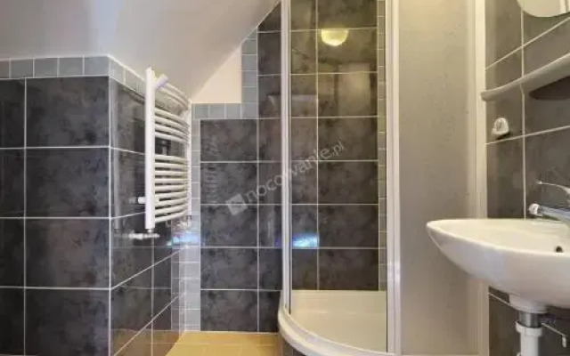 Siedlisko - 500 m od Kotelnicy Białczańskiej