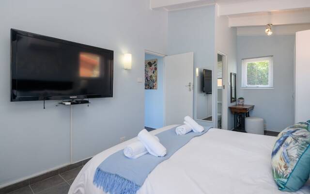 San Lameer Villa Rentals 3110