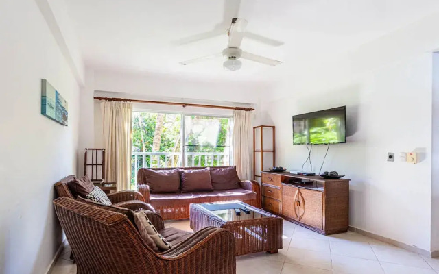 Playa Alicia, Guest Friendly, Hispanola Sol - Best Location in Town!