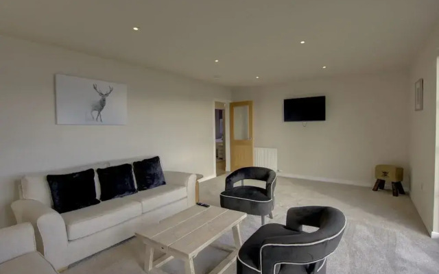 Linden House Fortrose