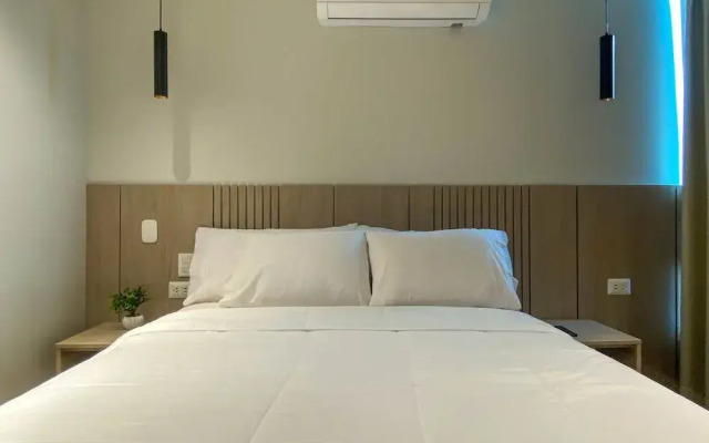 w Modern 1BR w AC Near Kennedy Park