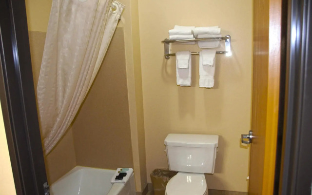 Americas Best Value Inn St. Robert