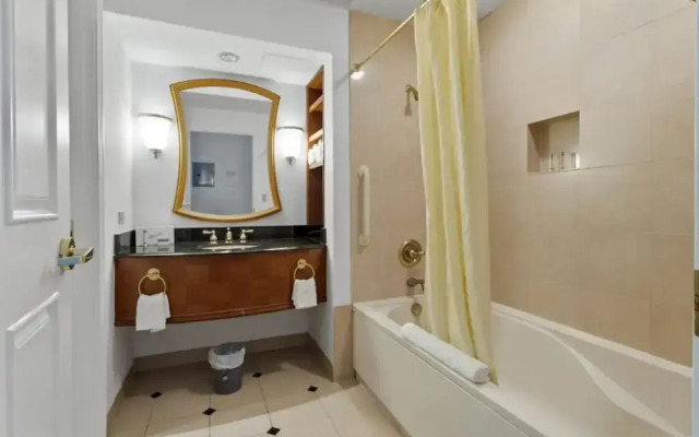 CozySuites at Showboat