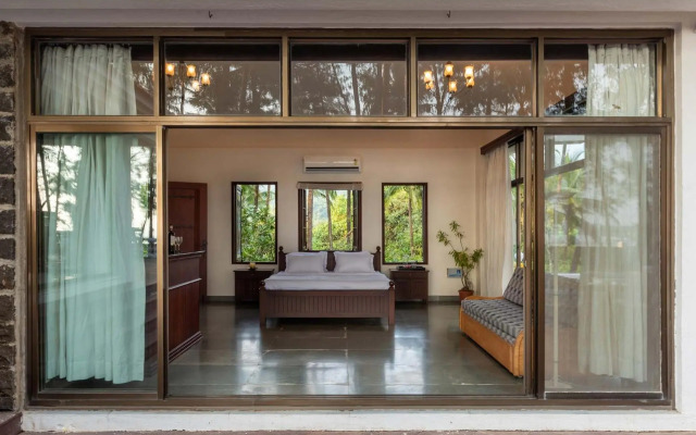 StayVista at Casa Del Mar