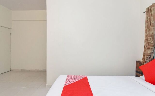 OYO 17342 Aditya Service Apartment