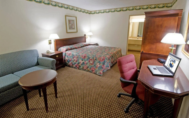 Super Inn and Suites Milledgeville