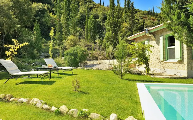 Villa Ermis- Mounty Island Villas