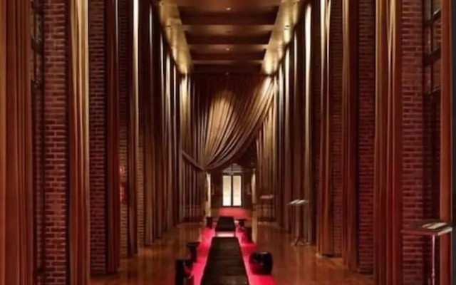 Residence Master Suite in Porteño Building