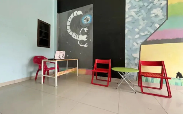 OYO 91283 Sg Premium Guest House