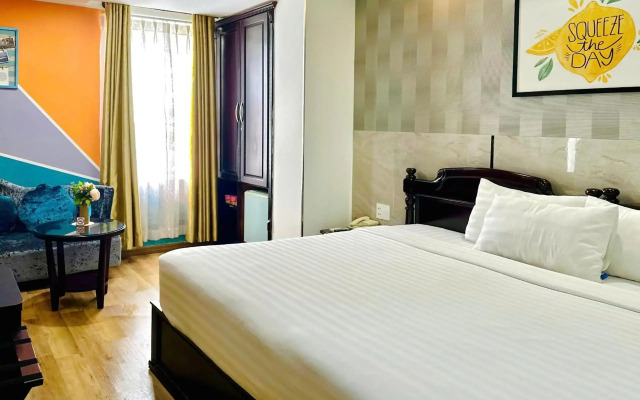 Sunrise Central Hotel