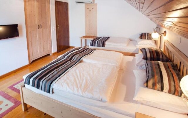Guesthouse Pr' Jozef