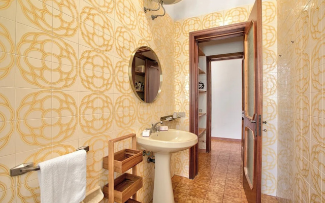 Villa Carolina spacious with garden