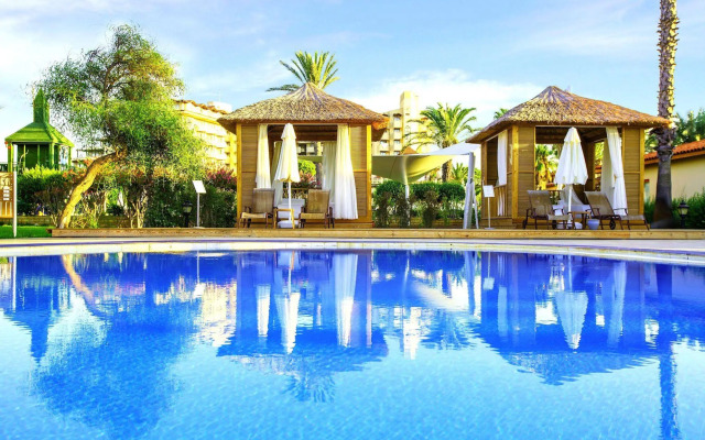 Bellis Deluxe Hotel