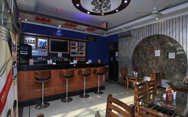 Hotel Laxmi Palace by OYO Rooms