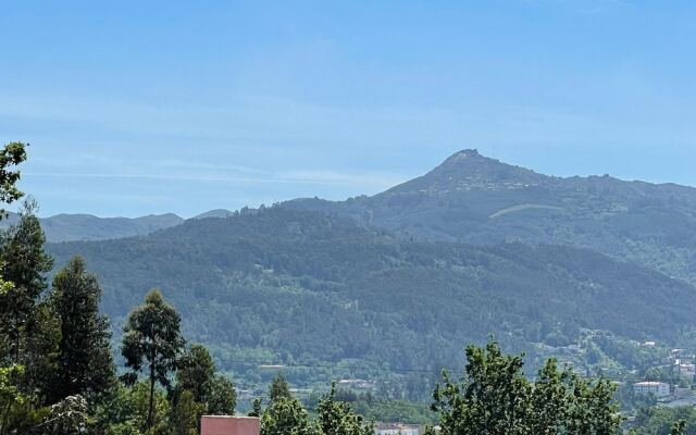 Beautiful 2-bed Apartment in Arcos de Valdevez