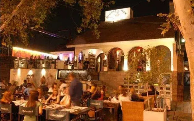 Damajuana Hostel
