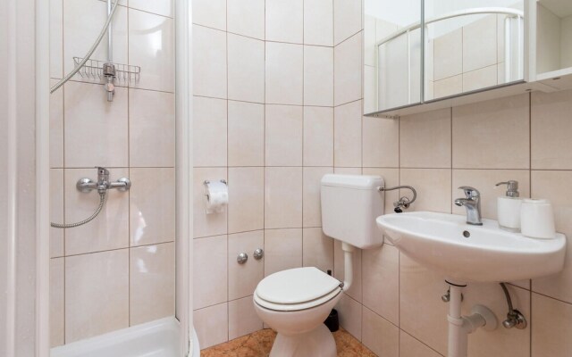Awesome Apartment in Rab With Wifi and 2 Bedrooms