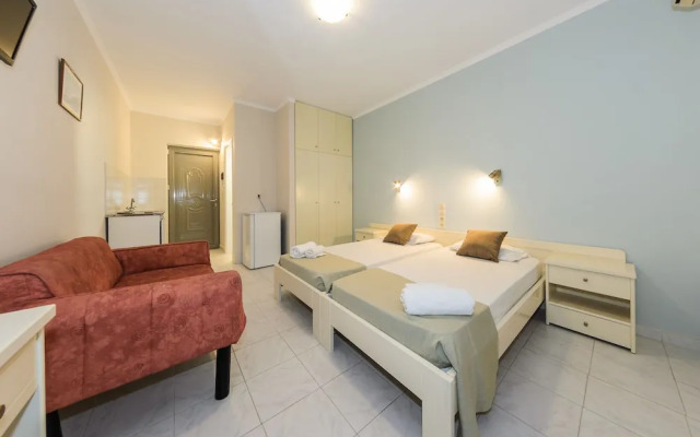 Karras Annex (Maria Studios & Apartments)