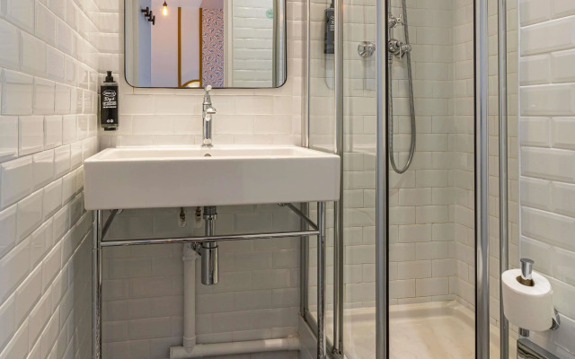 ibis Styles Paris Eiffel Cambronne