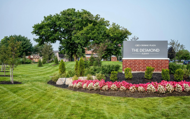 Crowne Plaza Albany - The Desmond Hotel by IHG