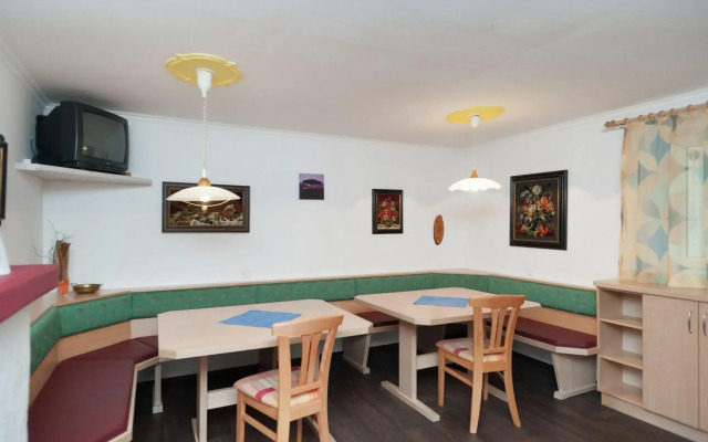 Spacious Holiday Home in Goldegg near Ski Area