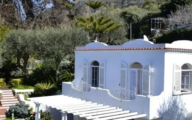 Villa Olympia