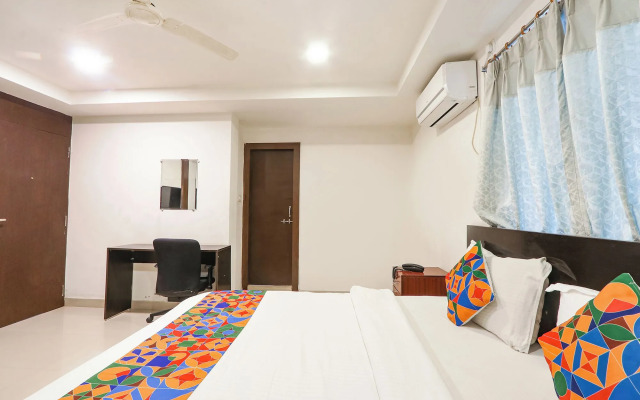 OYO Flagship 69518 Blue Dawn Dlf