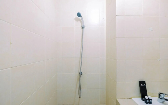 Simple Furnished Studio Apartment at Maple Park