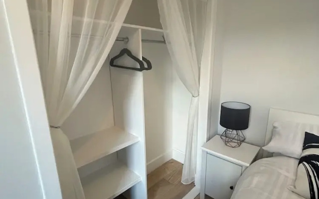 Newly Renovated 2-bed Apartment in Peterhead