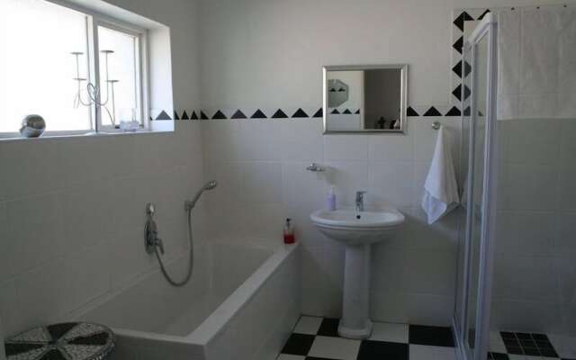 Palm and Pebbles self catering cottages Paternoster